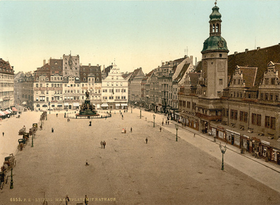 Der Marktplatz in Leipzig um 1900