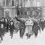 Die Revolution erreicht die Hauptstadt: Soldaten schließen sich streikenden Arbeitern an, Berlin, 9. November 1918.