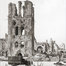 Die Ruine der Kathedrale von Ypern in Flandern